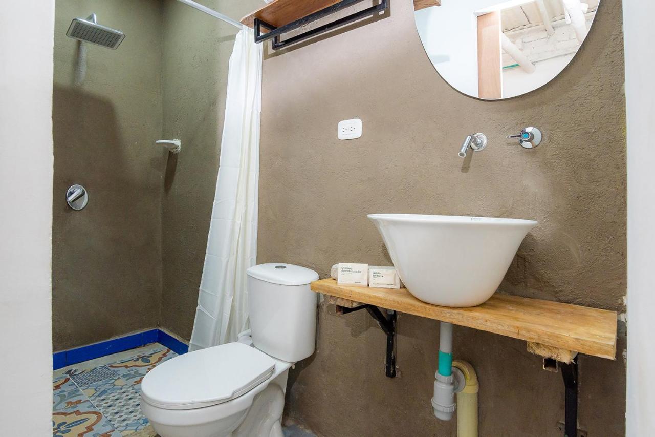Ayenda Flora Jaguar Bed & Breakfast Ibague Bagian luar foto